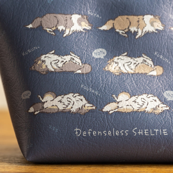 無防備シェルティチャート 三角ポーチ Grayish Navy (グレイッシュネイビー)