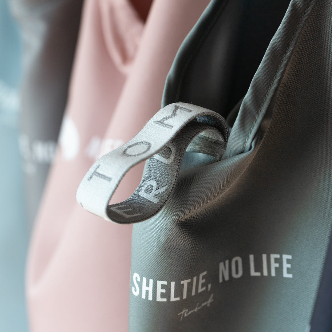 NO SHELTIE, NO LIFE 垂れ耳シェルティ マルシェバッグ ゴム