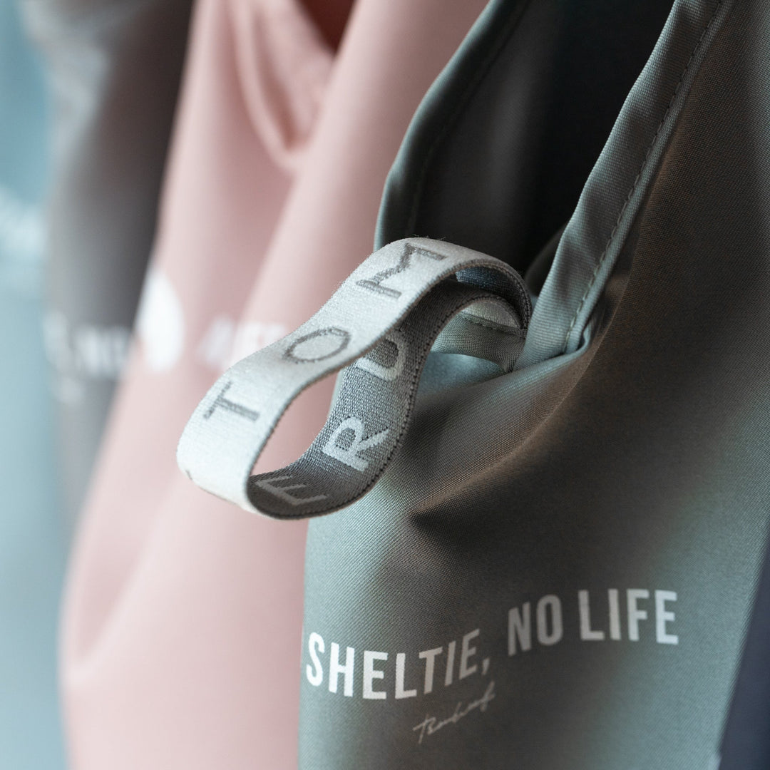 NO SHELTIE, NO LIFE 立ち耳シェルティ マルシェバッグ ゴム